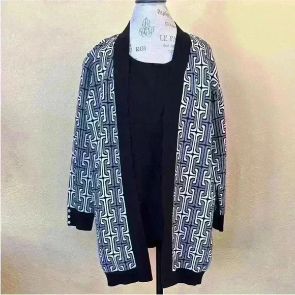 Anne Klein- Black/White Print Cardigan Sweater With Tank Size
XL EUC! - Picture 1 of 11